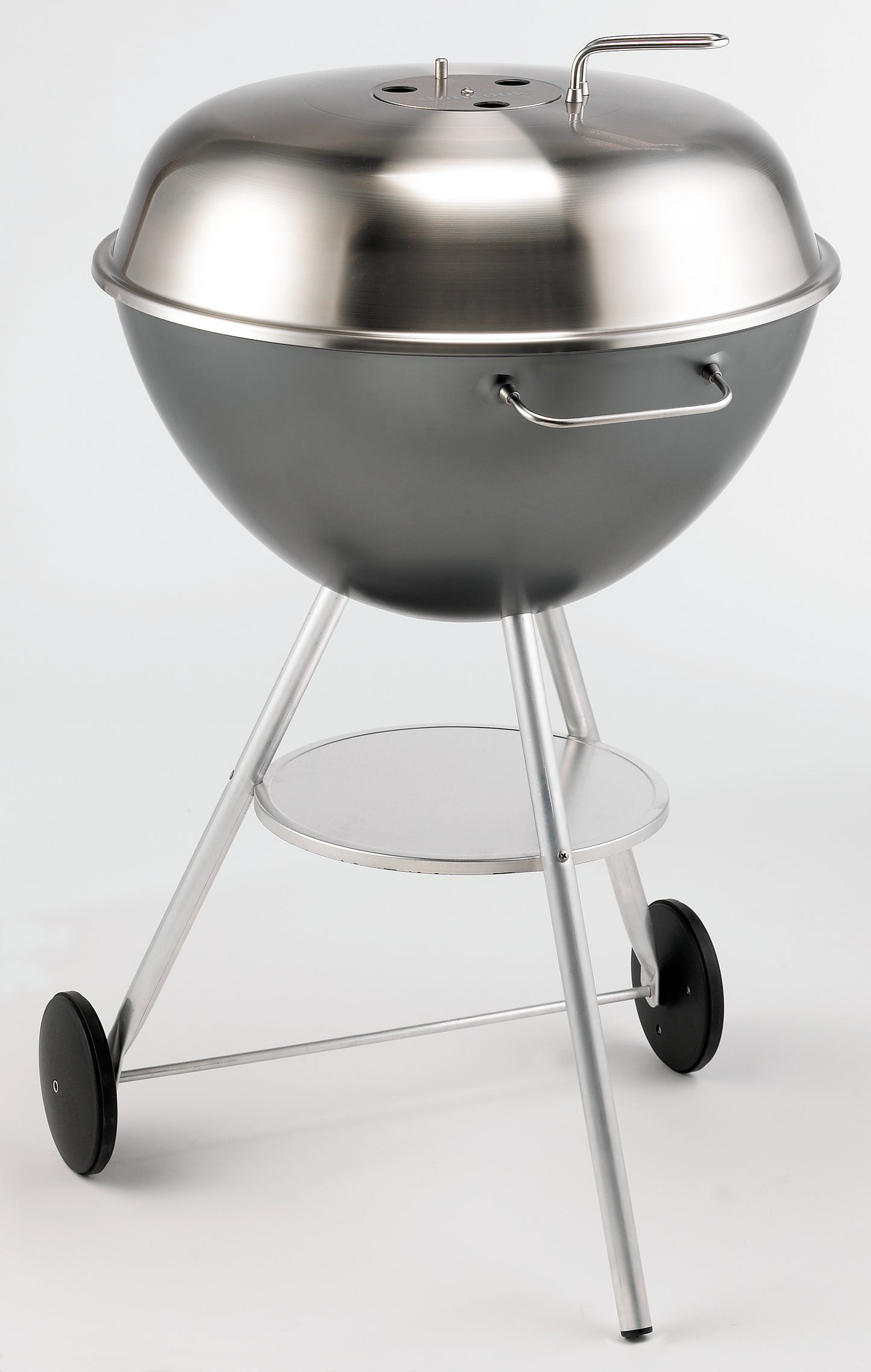 Martinsen Kettle BBQ 1400: Elegant and Spacious Danish-Made Barbecue