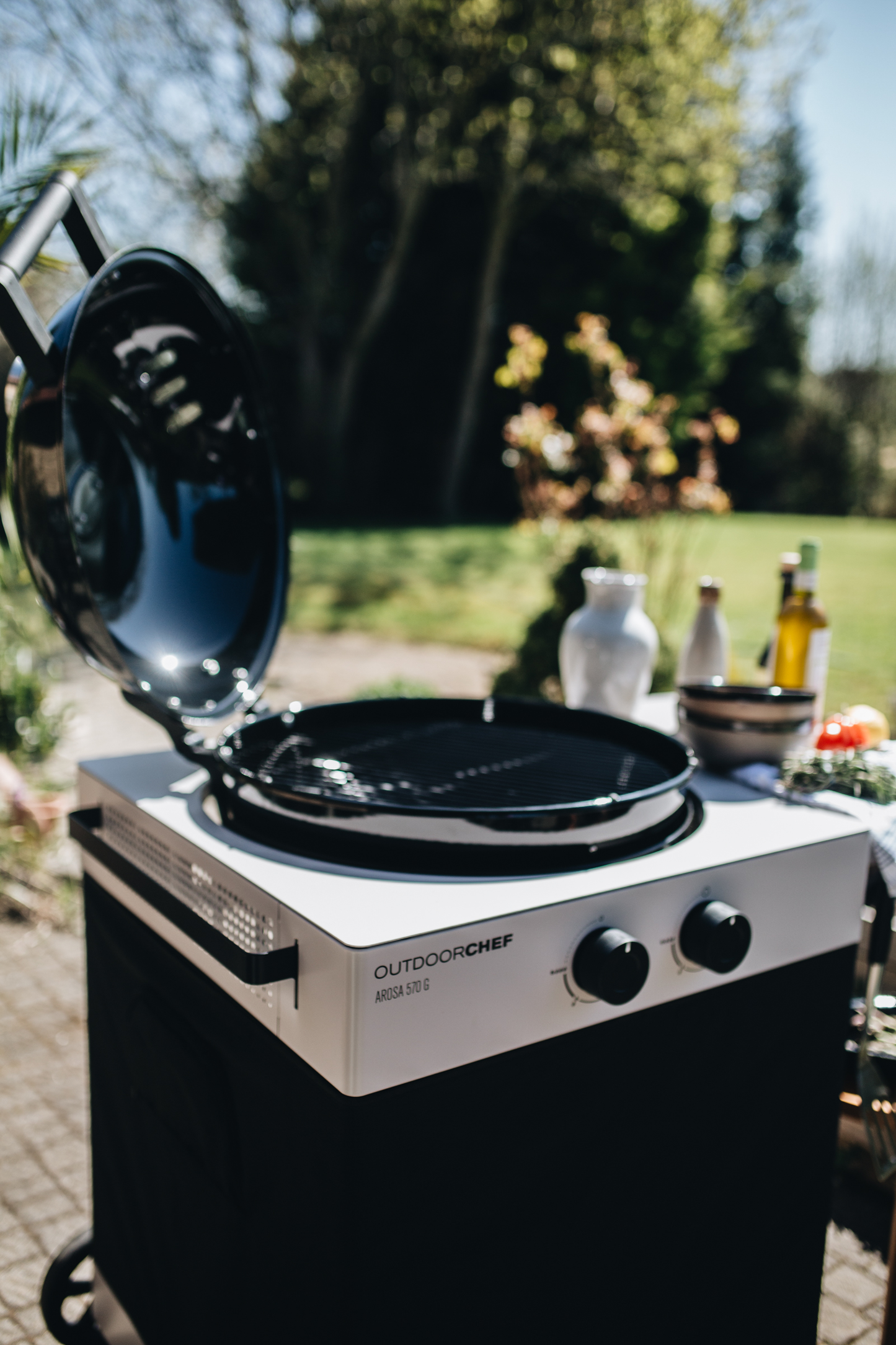 Outdoor Chef Arosa 570 G TEX Gas Kettle Barbecue