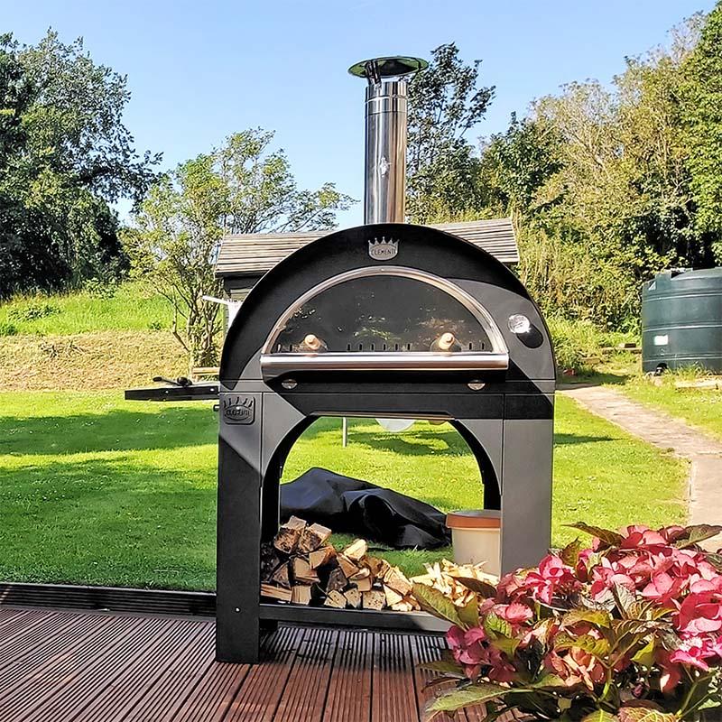 Clementi Pizza Oven with Stand (Pulcinella)