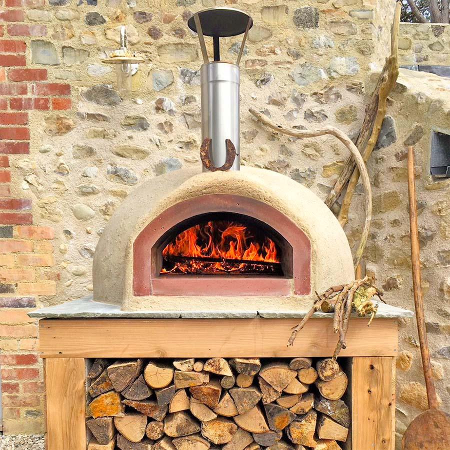 Igneus Ceramiko Pro 1000 Wood Fired Pizza Oven