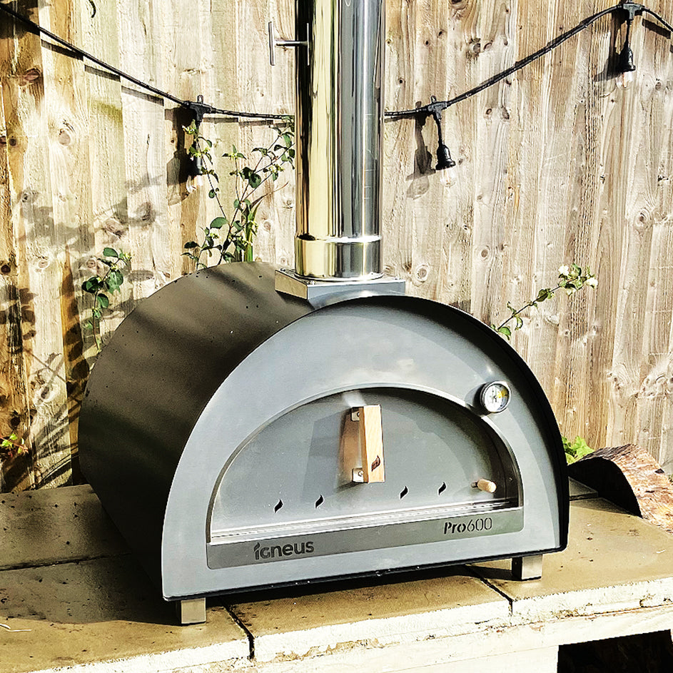 Igneus Pro 600 Wood Fired Pizza Oven