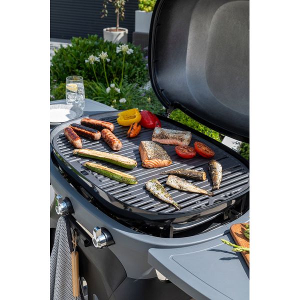 Norfolk N-GRILL Gas Grill - 3 Burner for Efficient Outdoor Grilling