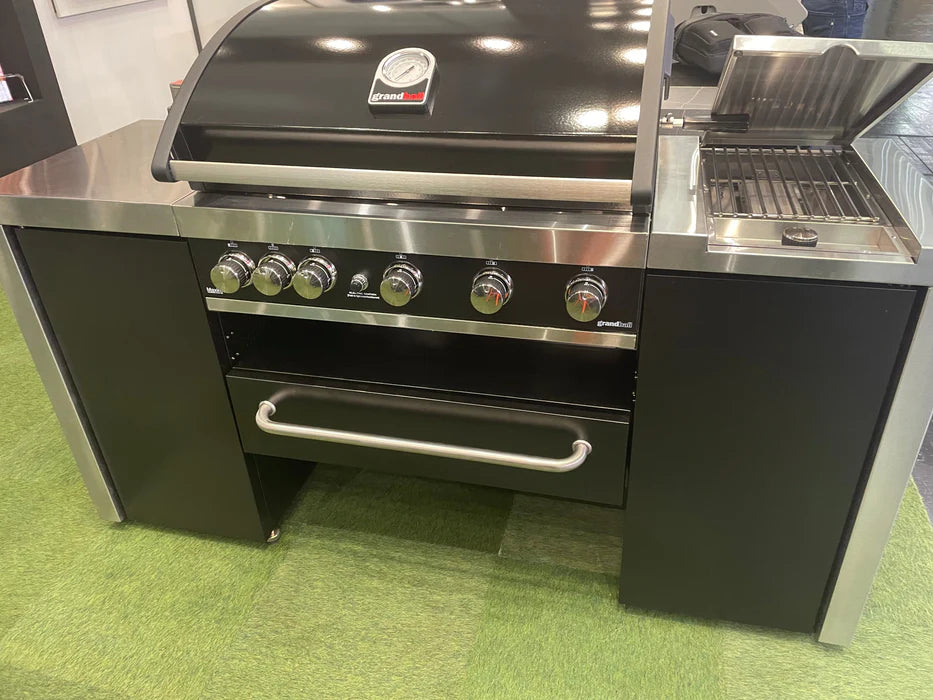 GrandPro Maxim G5 Built In Gas BBQ + Infrared Burner  – Perfect for Outdoor Entertainment