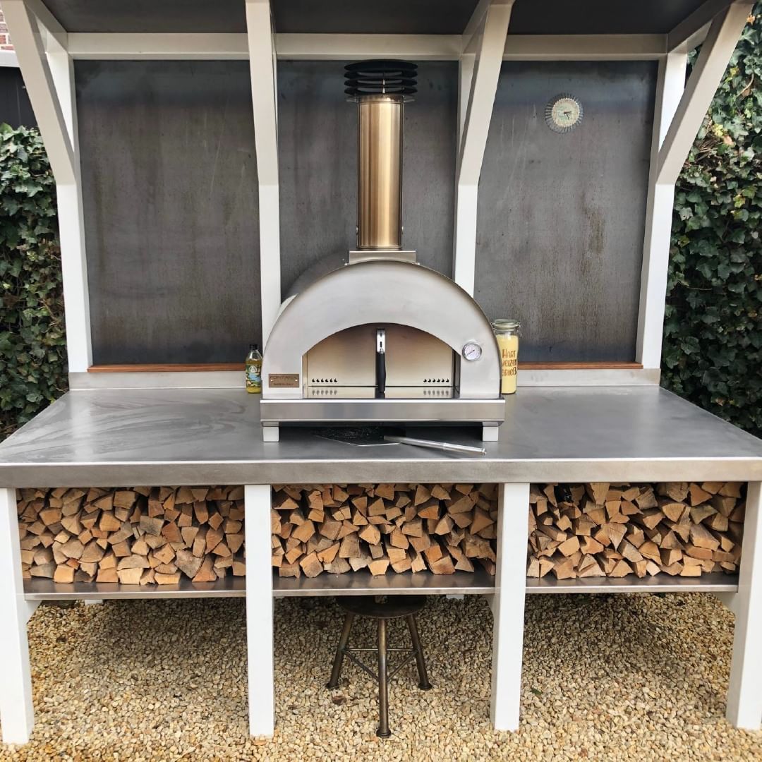 Fontana Margherita Anthracite Built In Wood Fired Pizza Oven