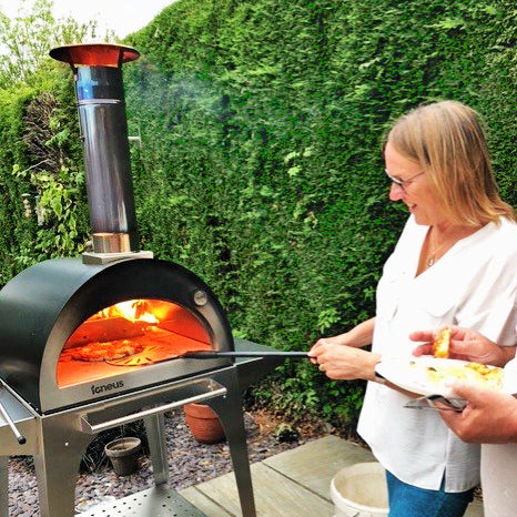 Igneus Classico Wood Fired Pizza Oven